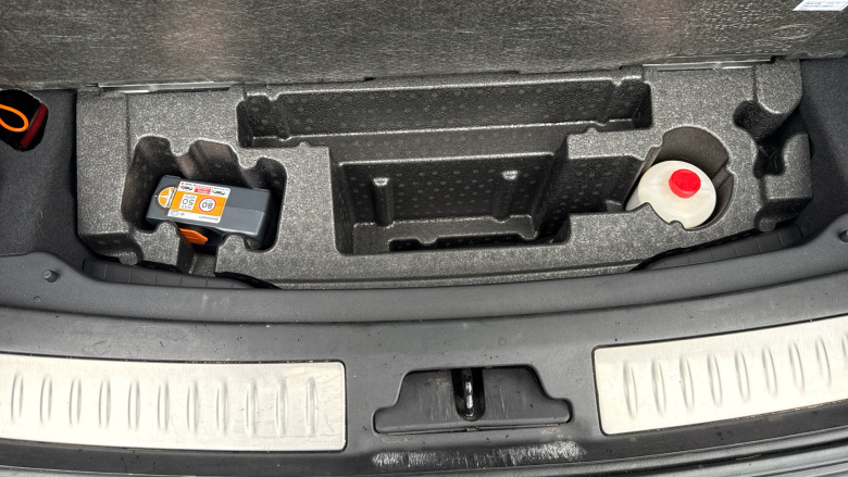 Land Rover Range Rover Velar 2.0 P400e R-Dynamic HSE 5dr Auto Estate